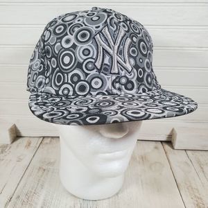 New York Yankees fitted cap